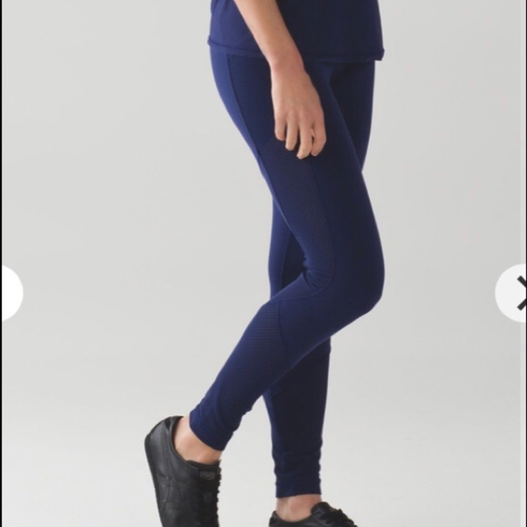 Lululemon Fit Physique Tight
Hero Blue - Picture 3 of 13